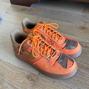 Nike Air Force, collab with RealTree. Like-New